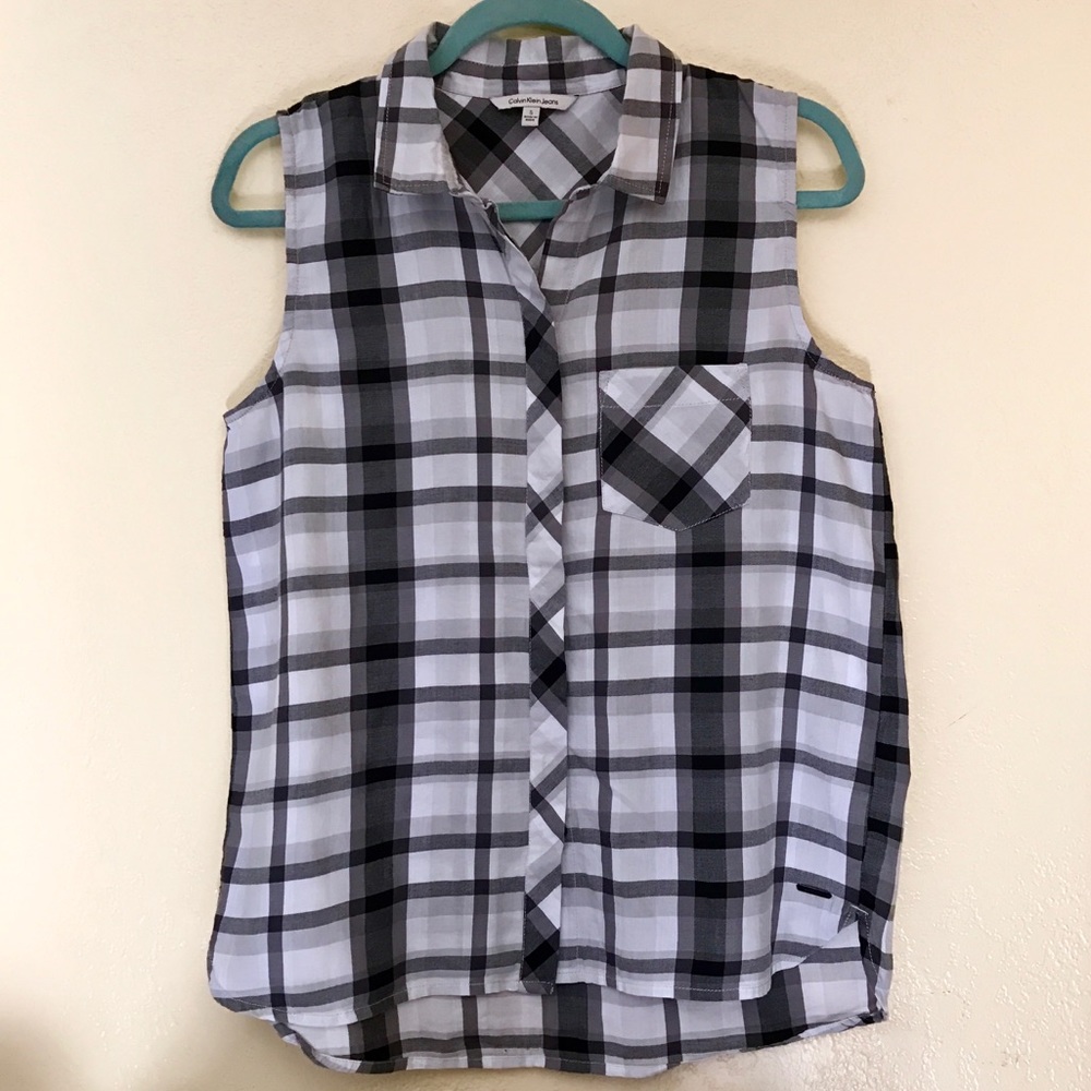 Calvin Klein Jeans Black and White Button Down Top
